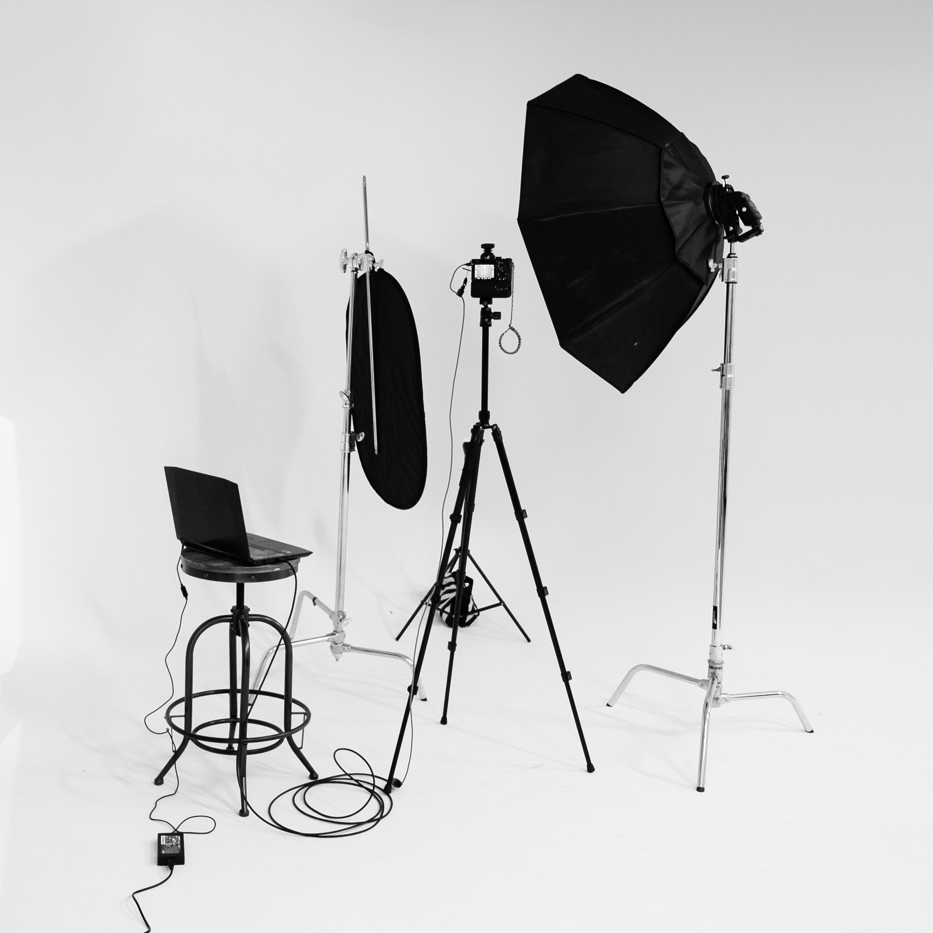 Photography studio lighting and camera setup